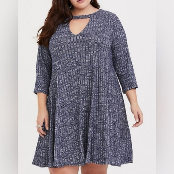 Size 2x (22) Choker Neck Ribbed Sweater Dress