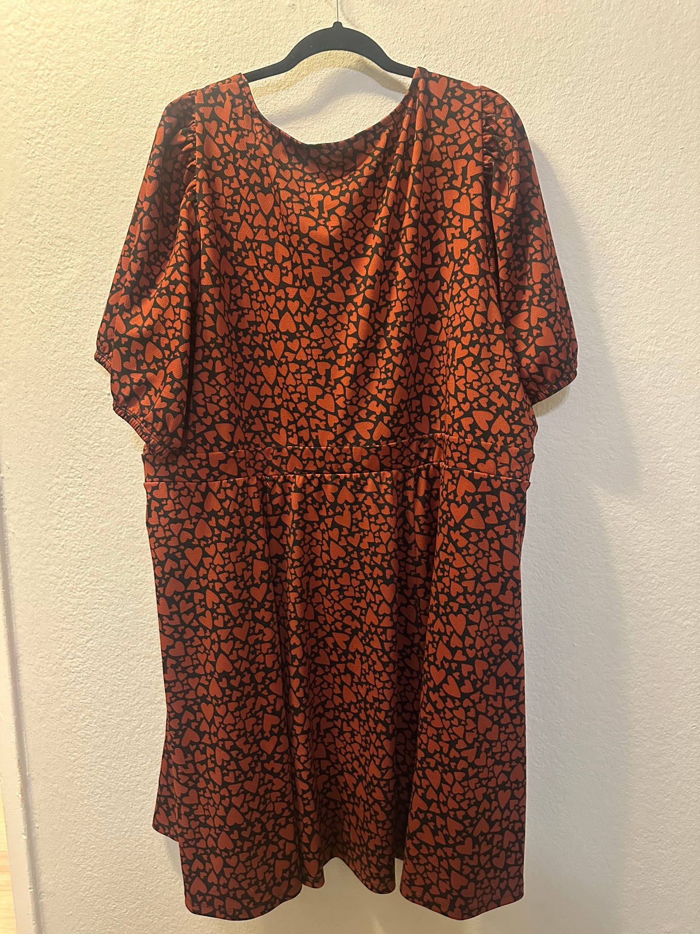 Size 6x (30) Torrid Mini Textured Hearts Knit Skater
Dress