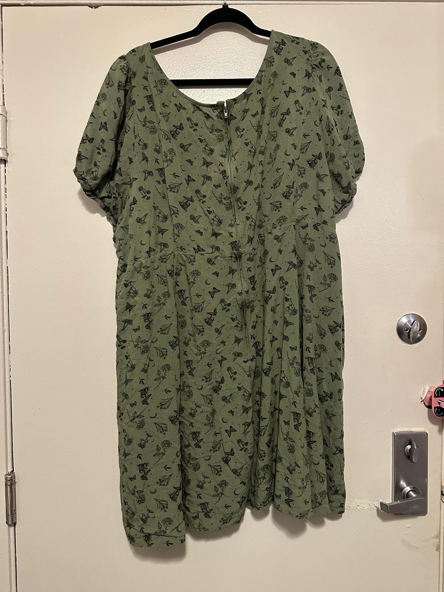 Size 5x Hot Topic Thorn & Fable Mushrooms & Butterflies Green Baby Doll Dress