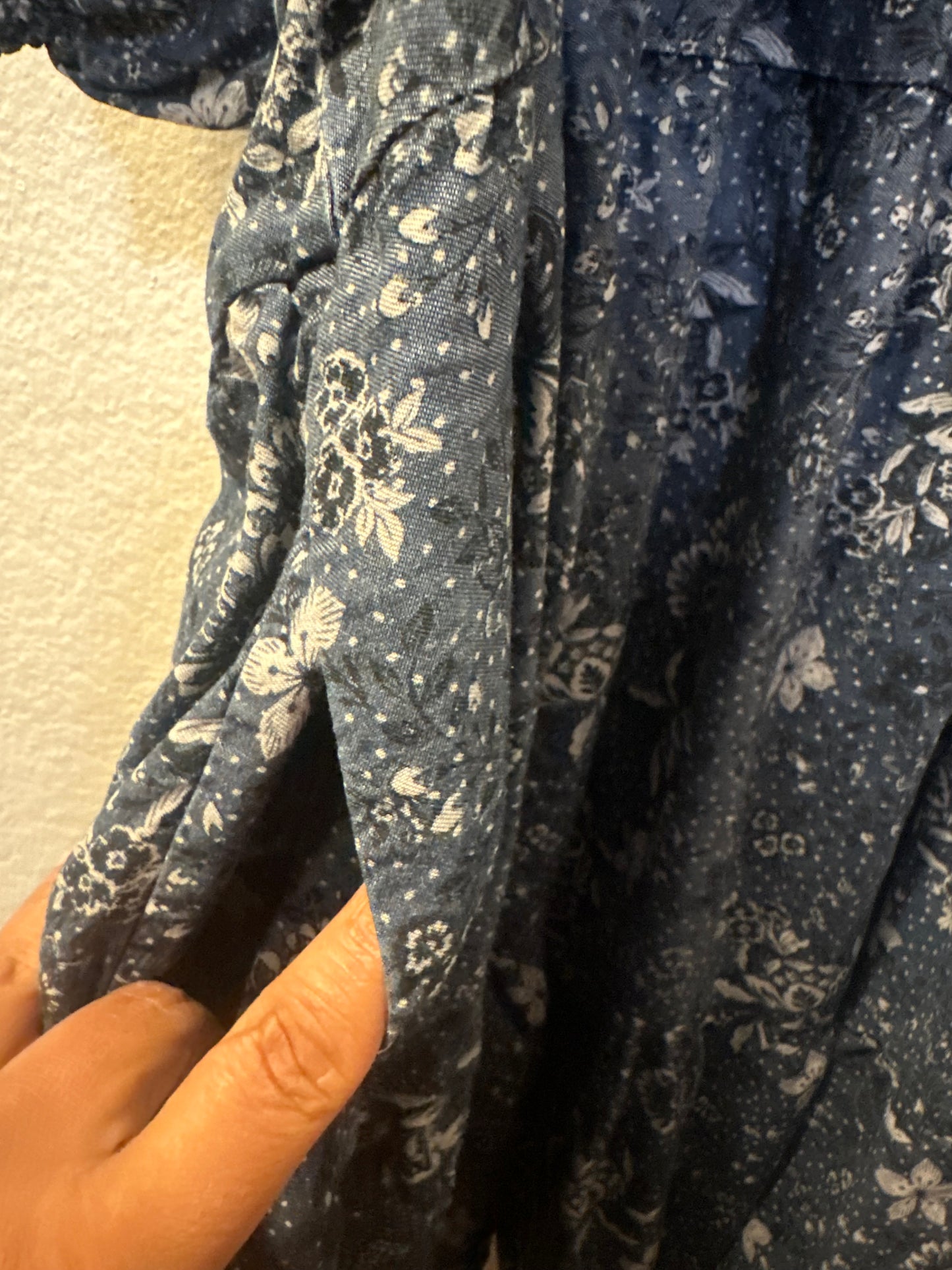 Size 4x (30) TORRID Mini Chambray Puff Sleeve Smocked Dress