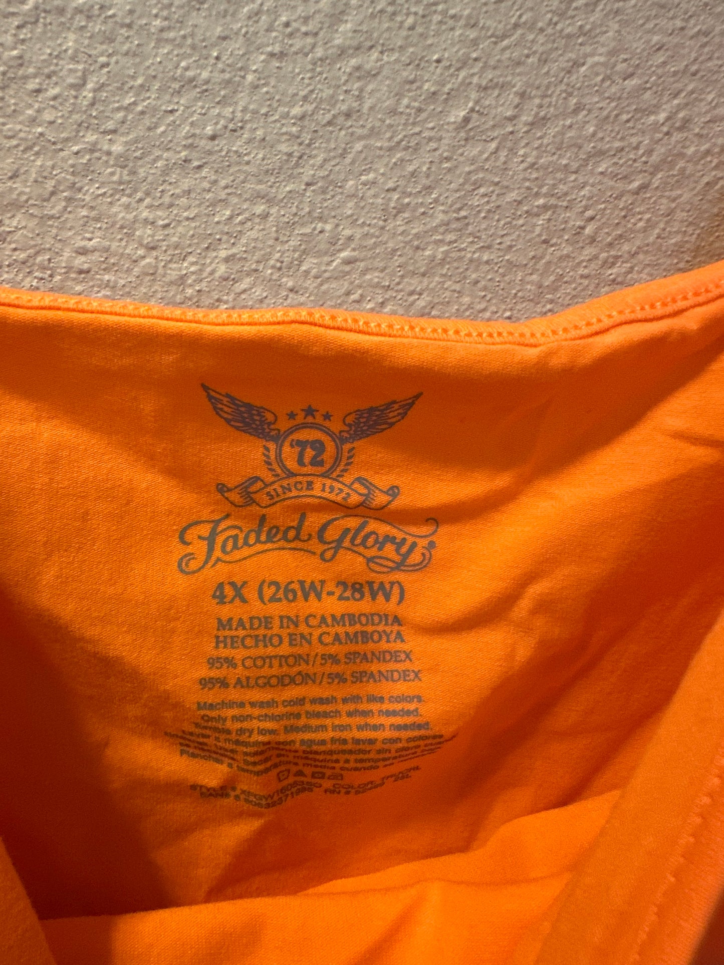 Size 4x (26/28) light orange faded glory tank top