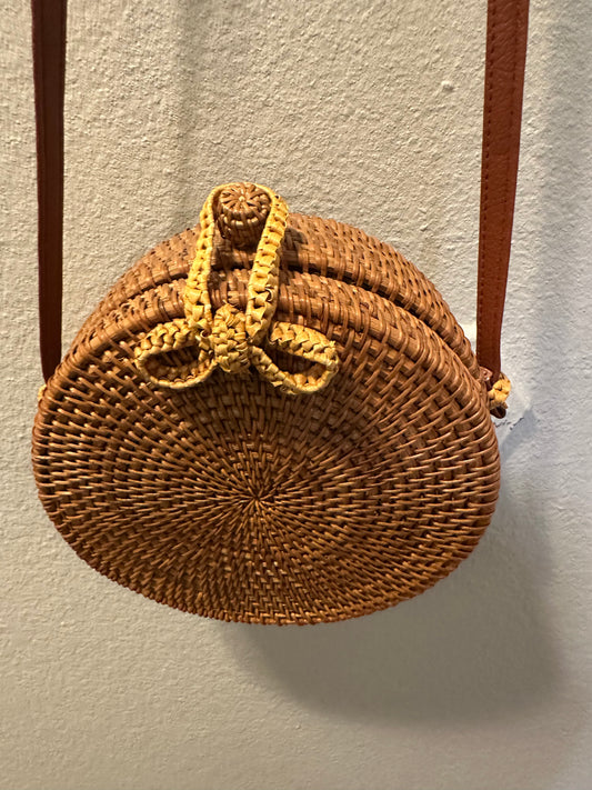 Straw Picnic Style Cross Body Bag