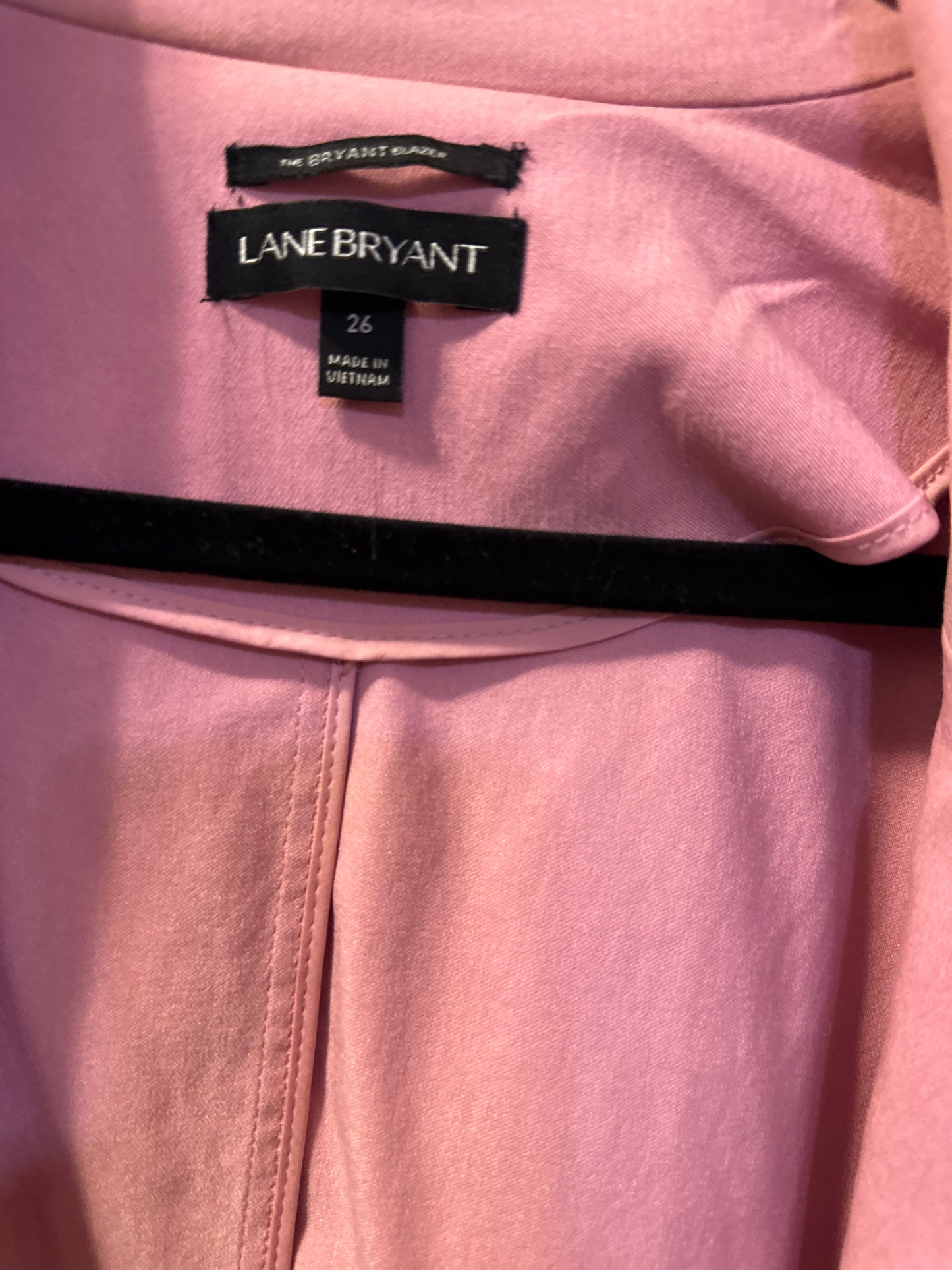 Size 4x (26) blush, pink lame Bryant blazer