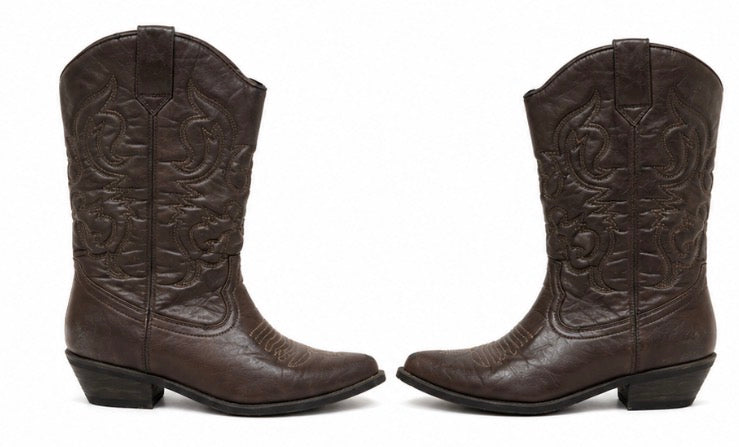 Size 11 brown soft cowboy boots