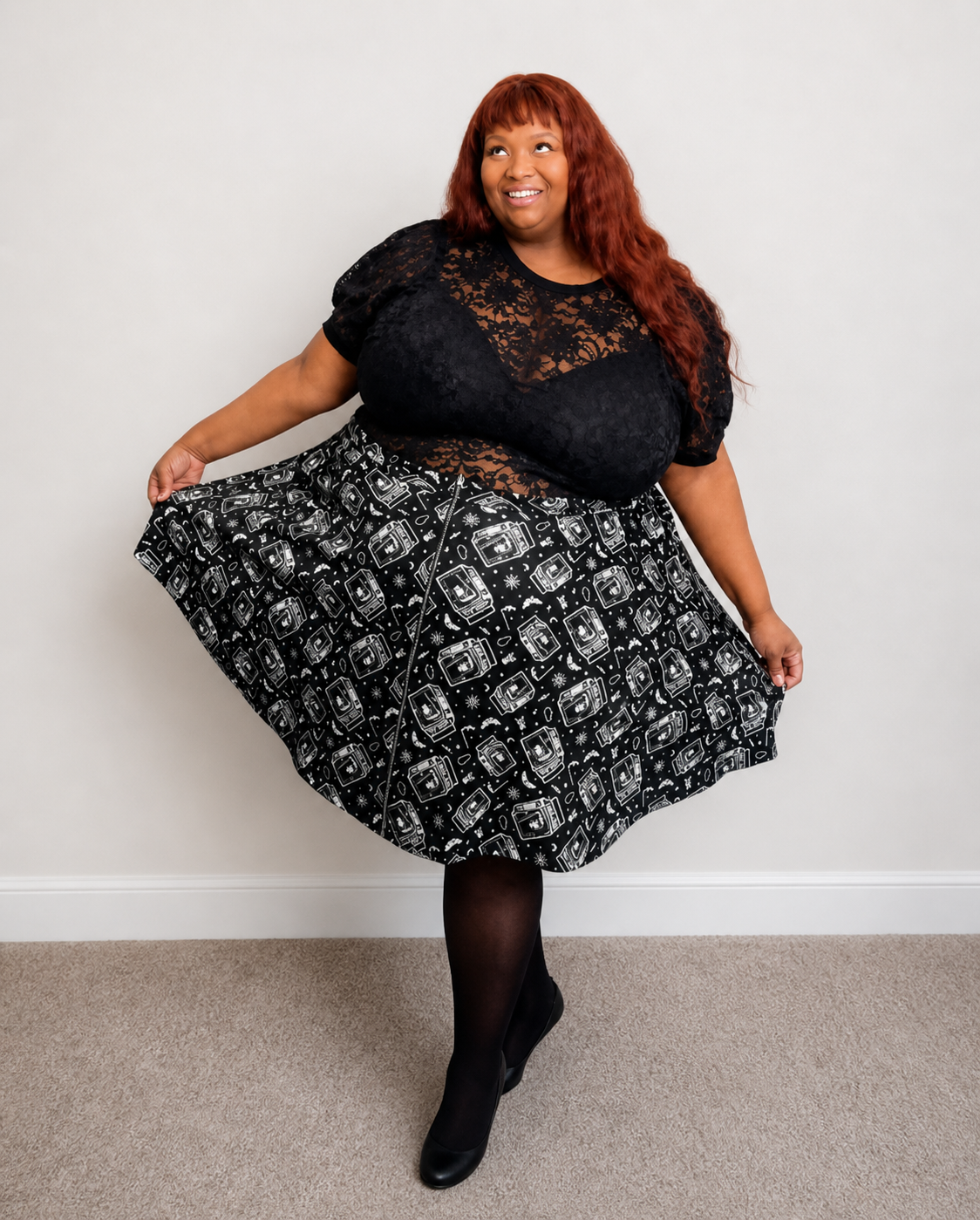 Size 5x (28) Hot Topic Goth Milk O-Ring Skater Skirt