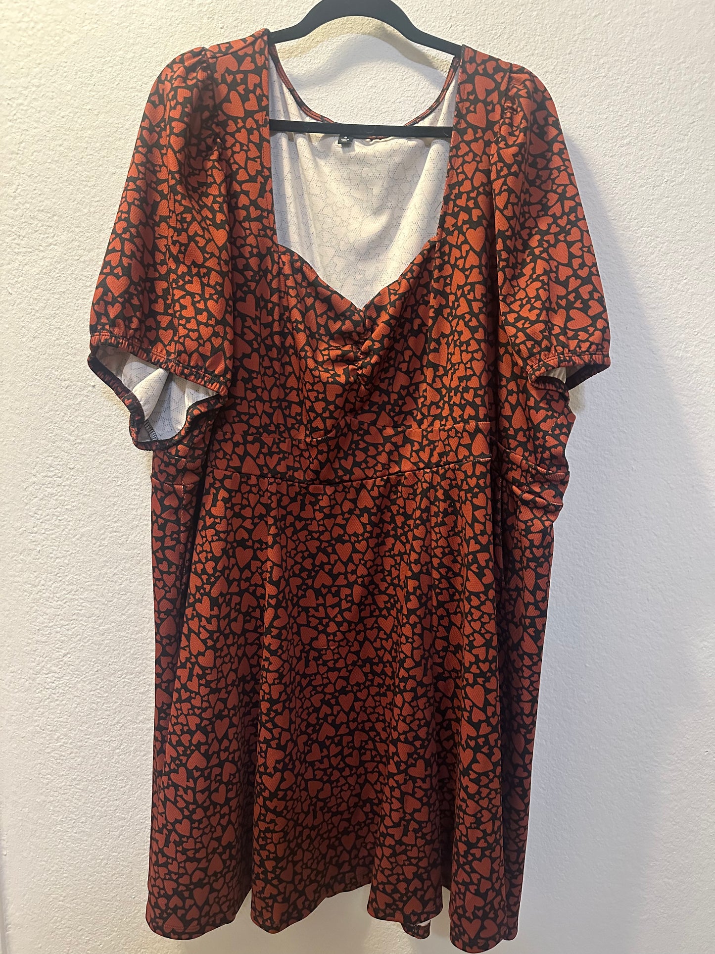Size 6x (30) Torrid Mini Textured Hearts Knit Skater
Dress