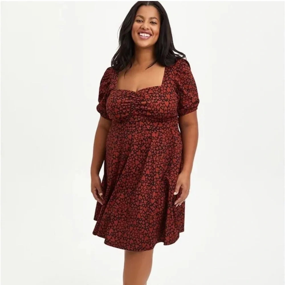 Size 6x (30) Torrid Mini Textured Hearts Knit Skater
Dress