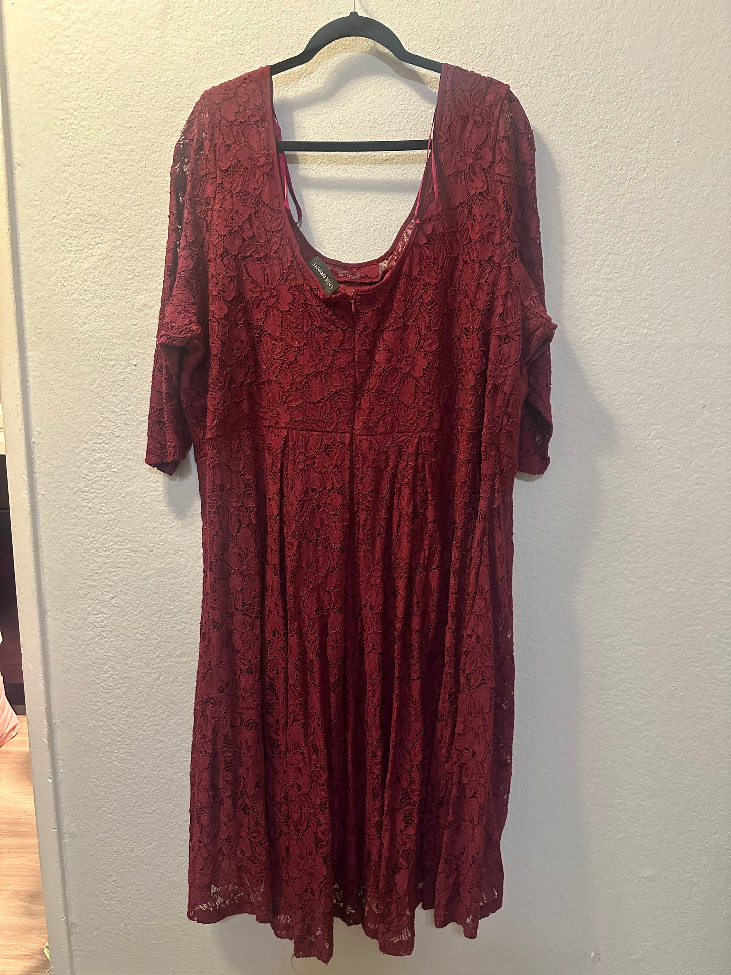 Size 5x (28) Lane Bryant Maroon Lace Dress
