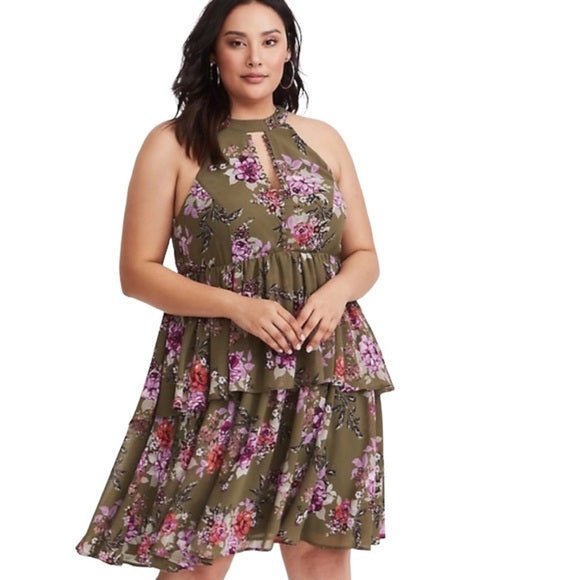 Size 5x (28) Torrid Olive Floral Chiffon Ruffle High Neck Dress