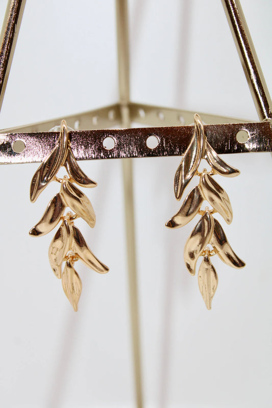 Beautiful Dangling Gold Earrings