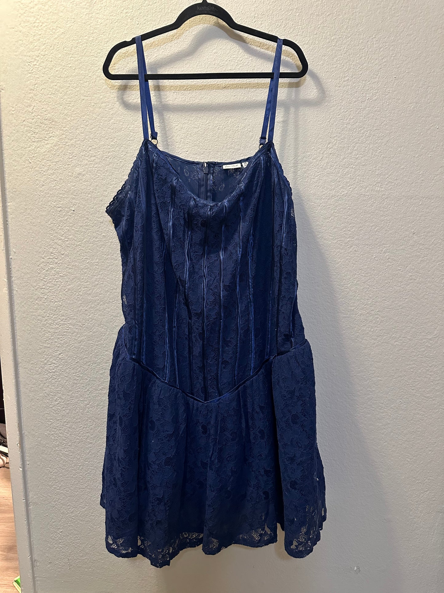 Size 5x (28) Torrid LoveSick blue basque-waist mini dress
