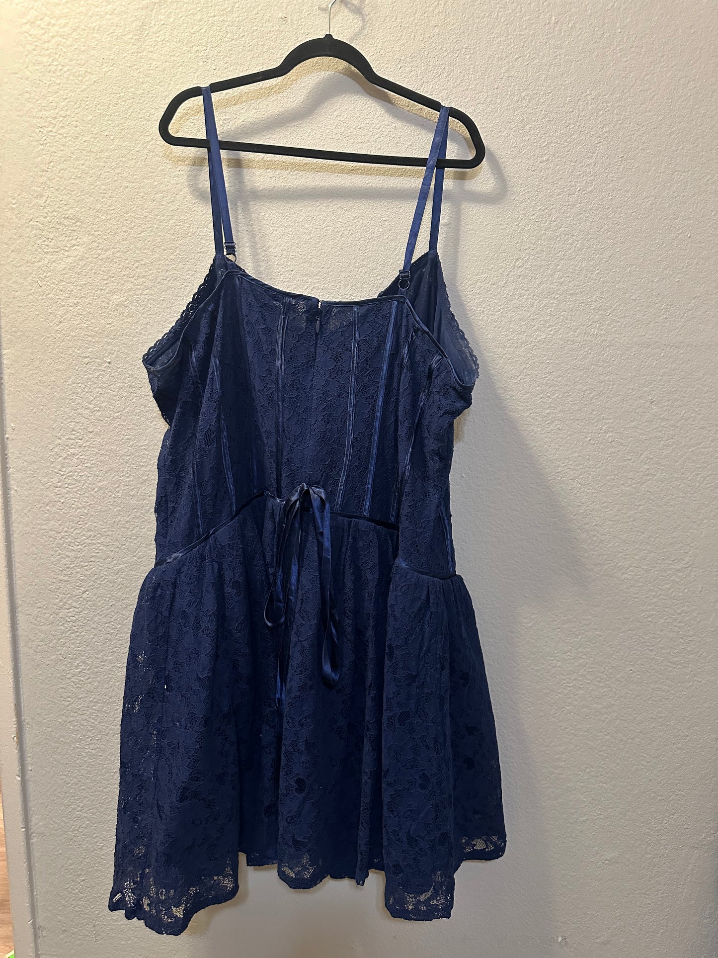 Size 5x (28) Torrid LoveSick blue basque-waist mini dress