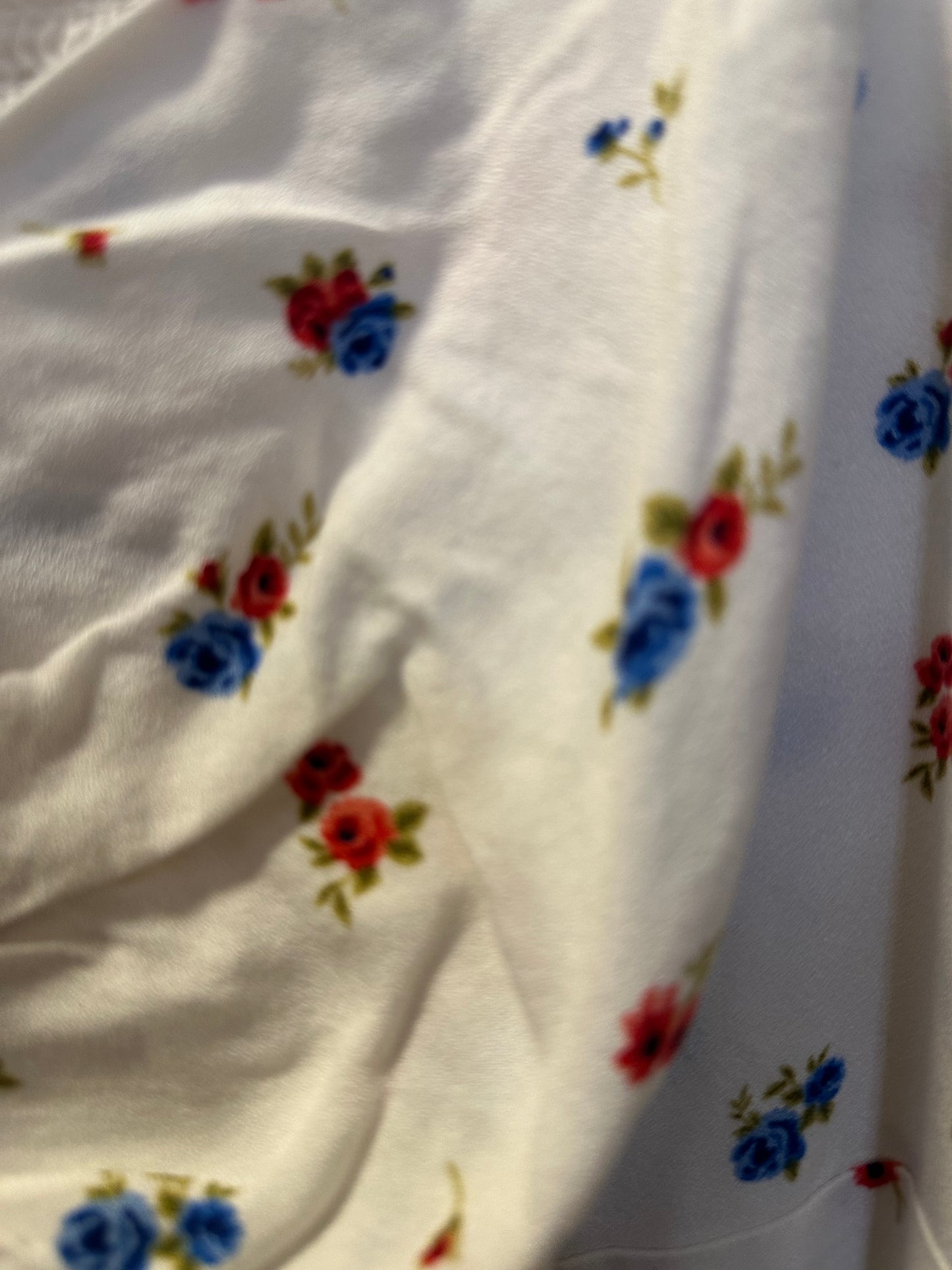 Size 4x (30) White & Floral Old Navy Fit & Flare Dress