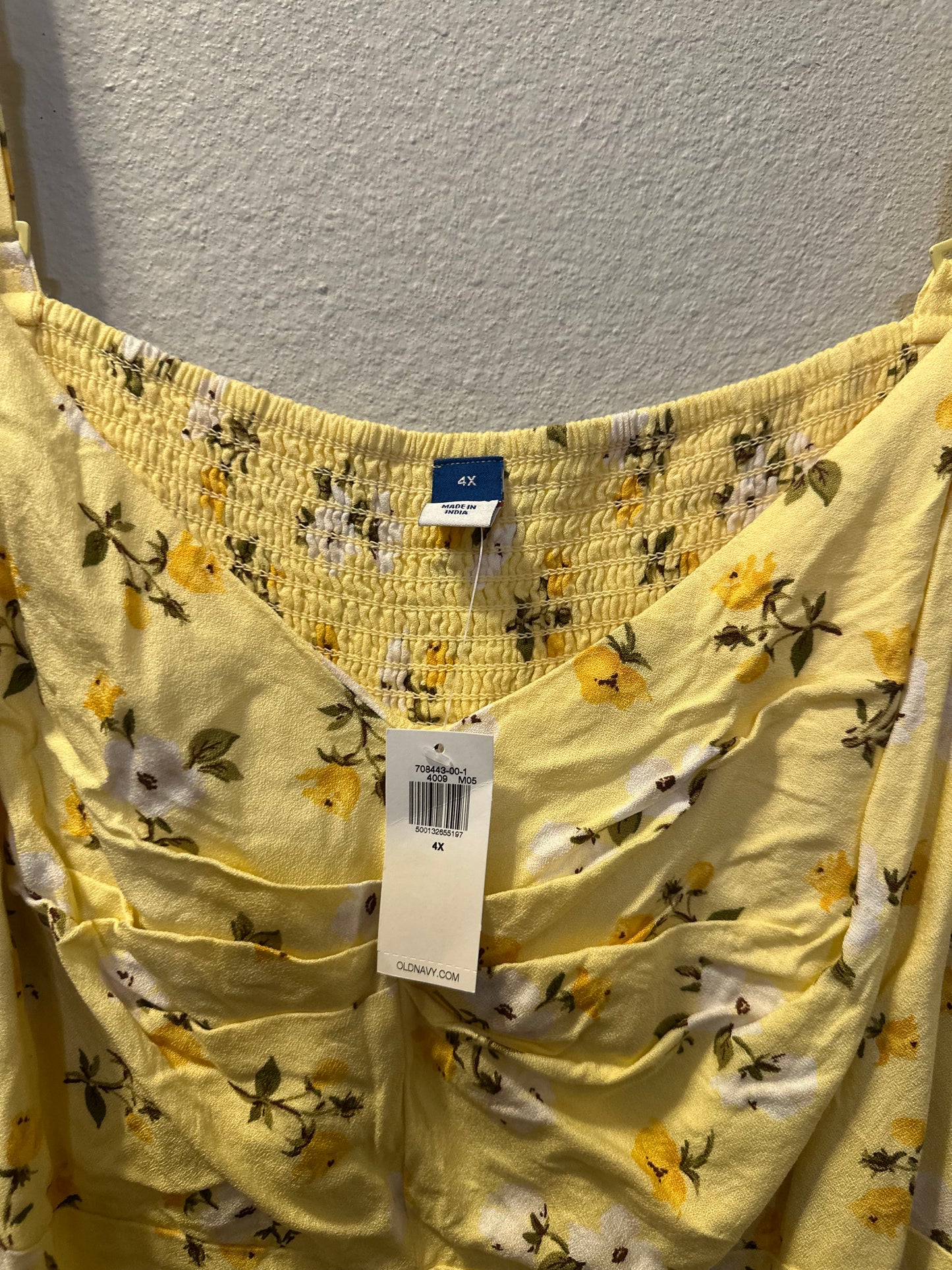 Size 4x (30) Old Navy Yellow Floral Fit & Flare Dress