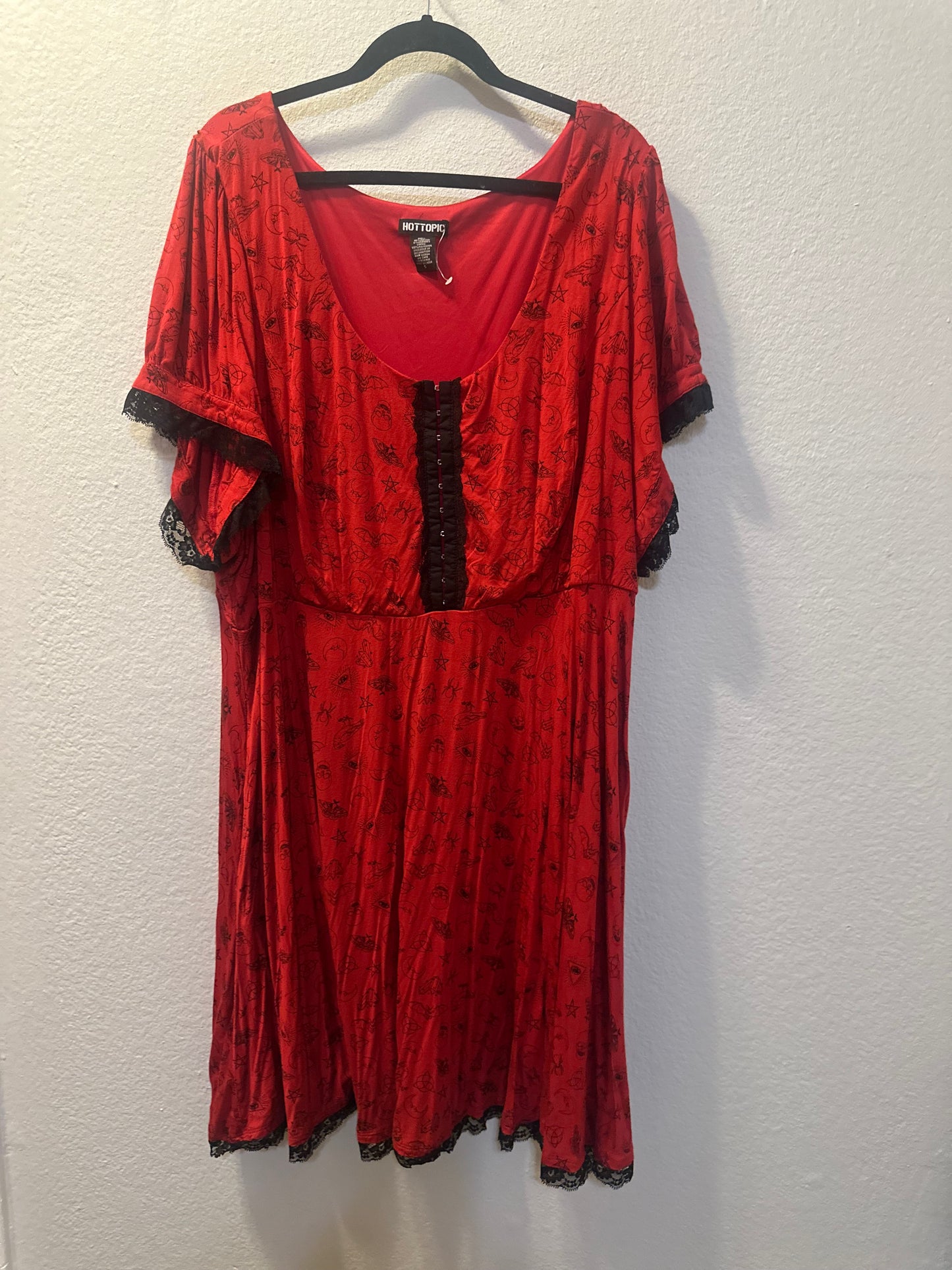 Size 5x (28) Hot Topic Red Alchemy Dress