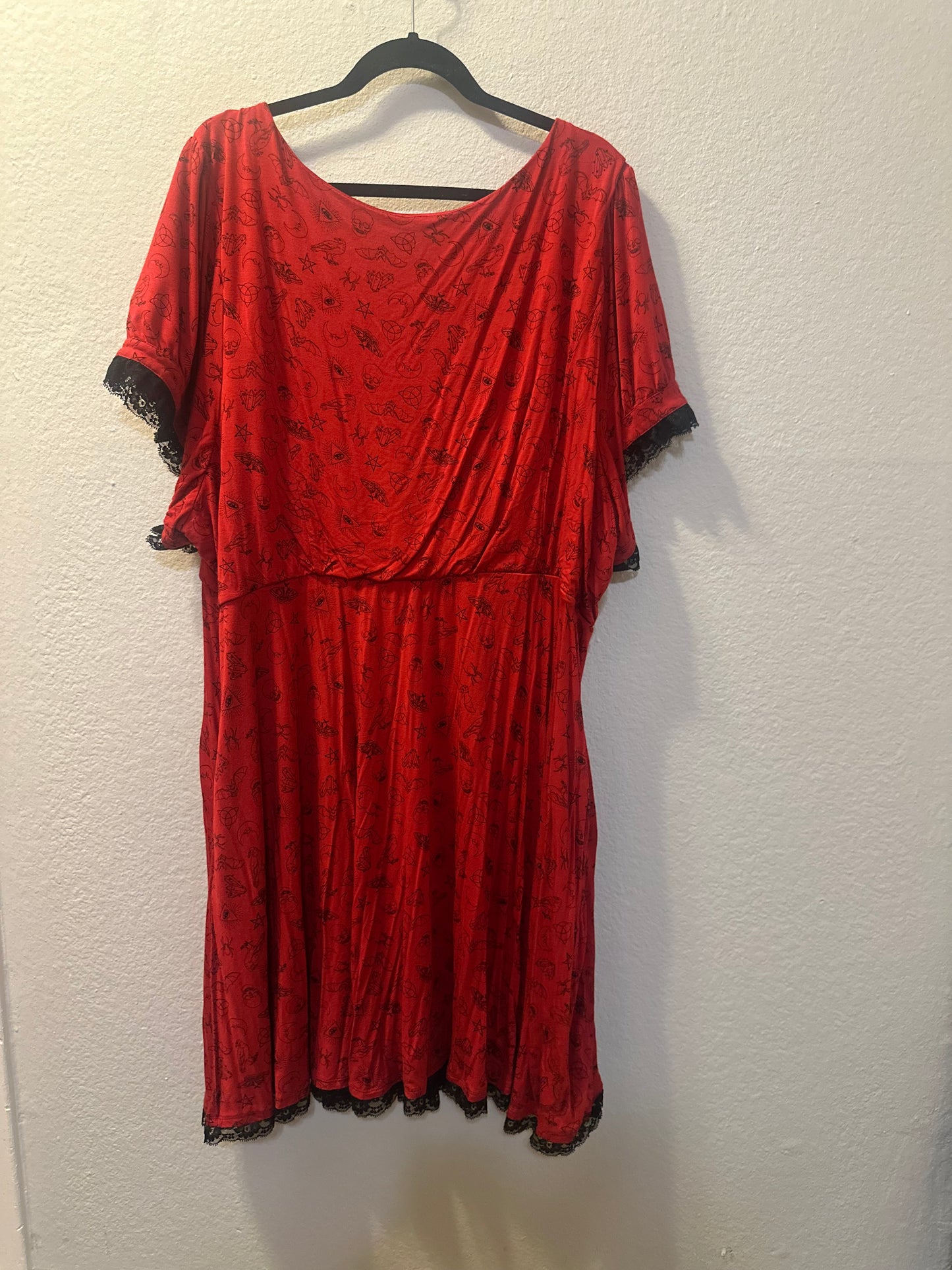 Size 5x (28) Hot Topic Red Alchemy Dress