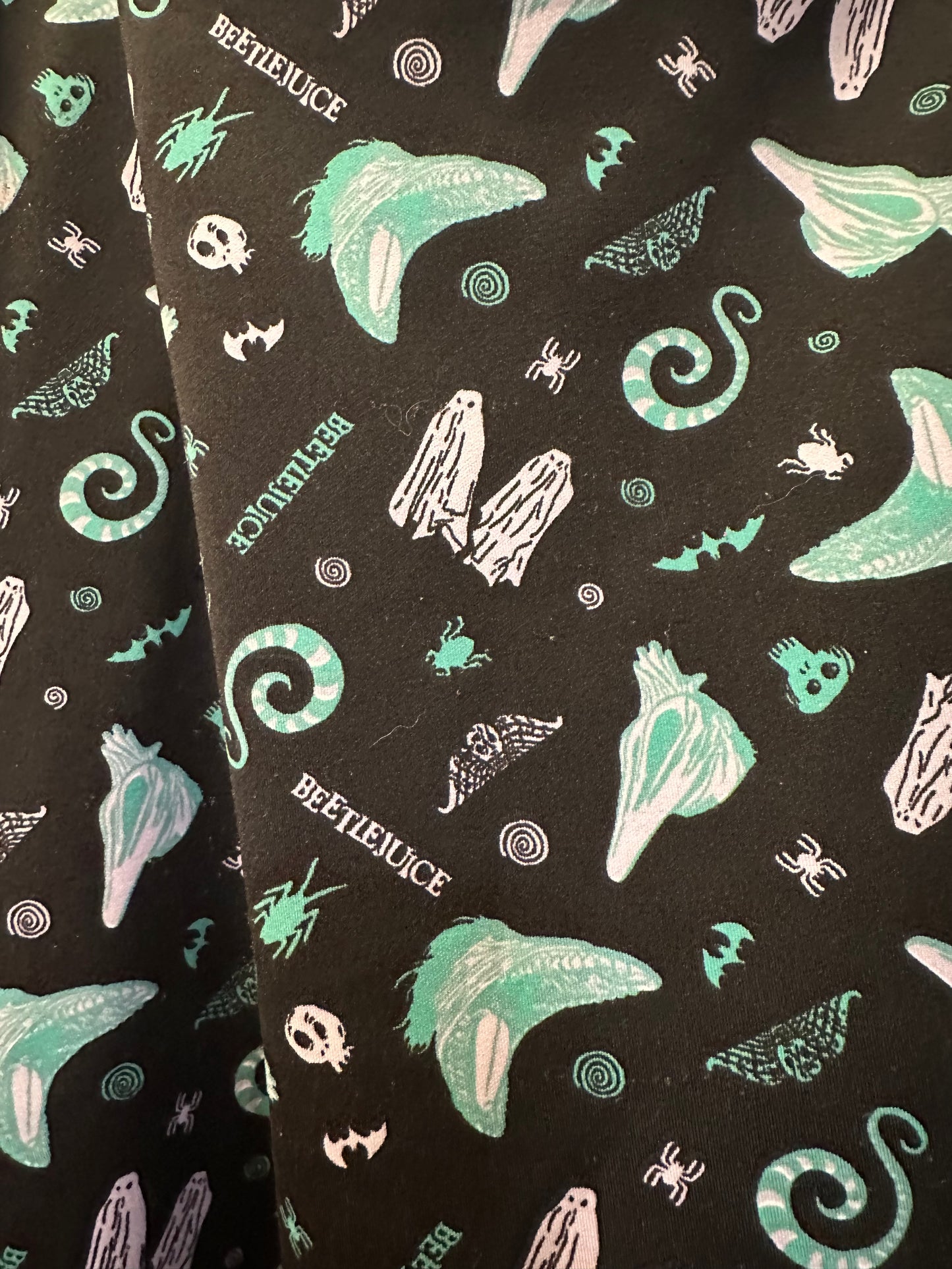Size 4x (26) Hot Topic Beetlejuice Suspender skirt