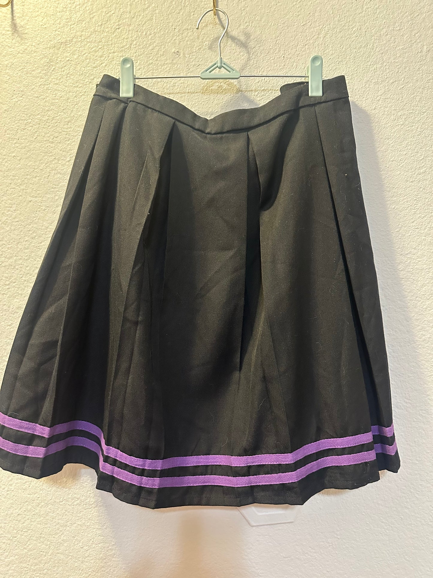 Size 5x (28) Black & Purple Cheer Skirt Plus