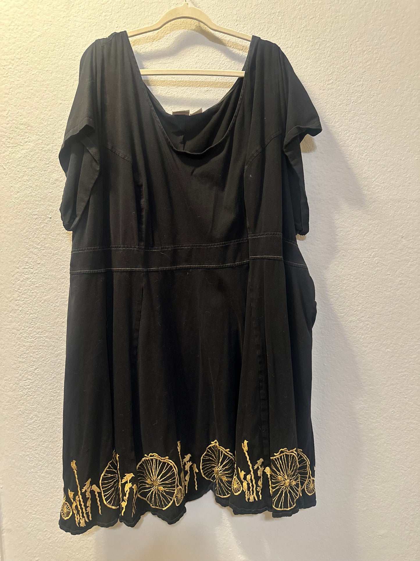 Size 8x (34) Bicycle Pattern Dress From Eshakti (broken side zipper)