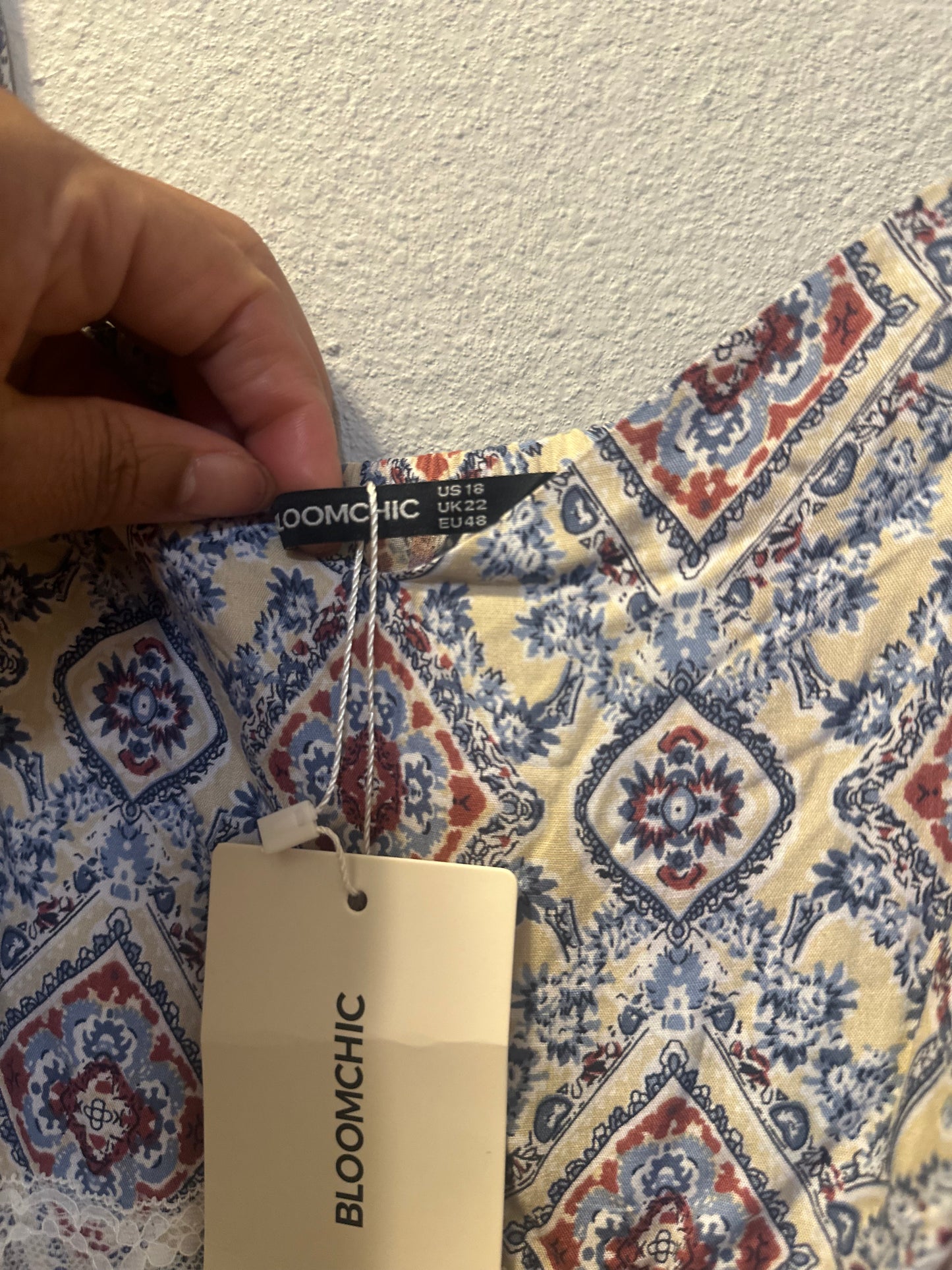 Size 18 Bloom Chic Maxi Pattern Dress With Lace