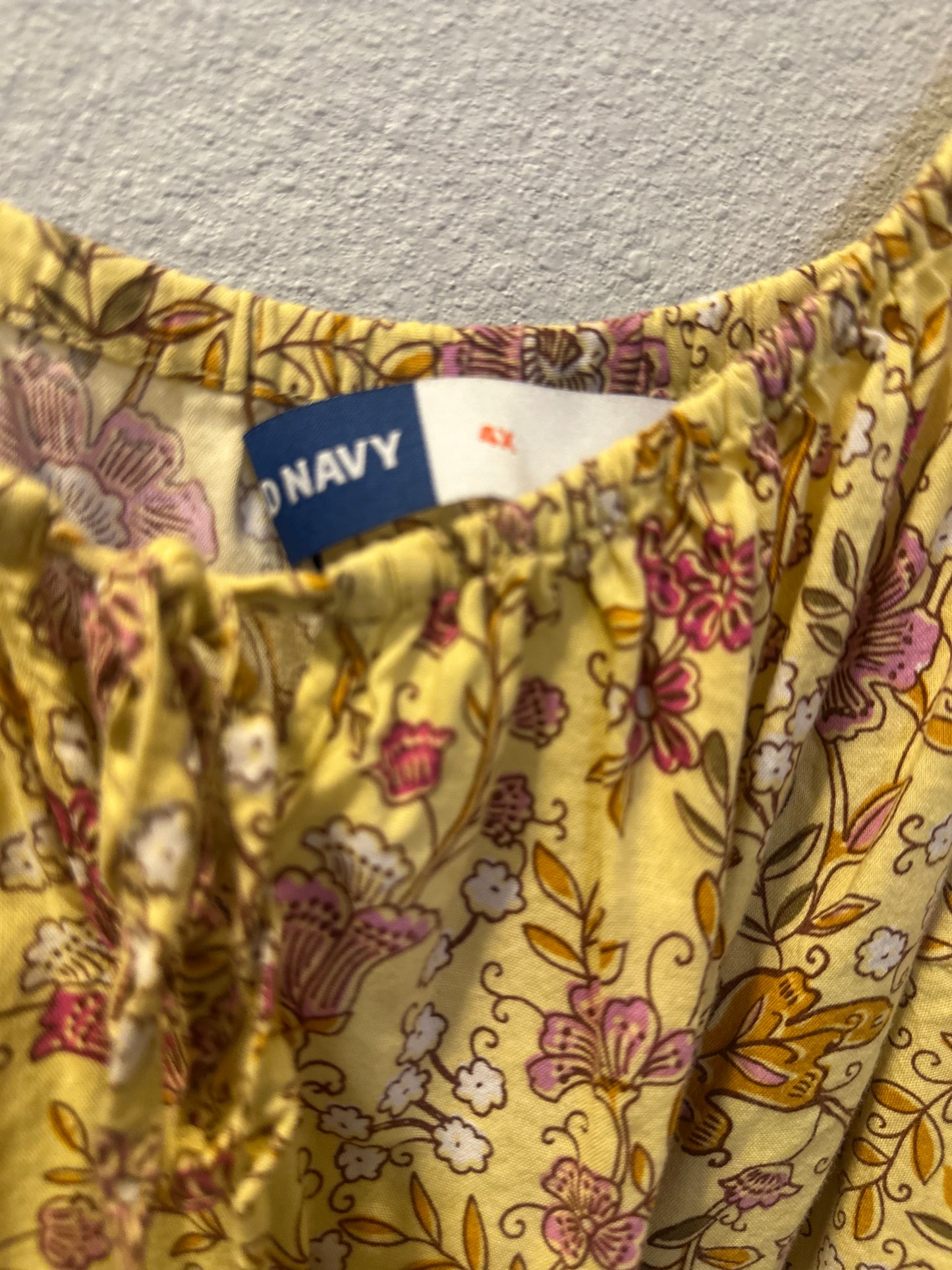 Size 4x (30) Old Navy yellow floral tiered cami dress
