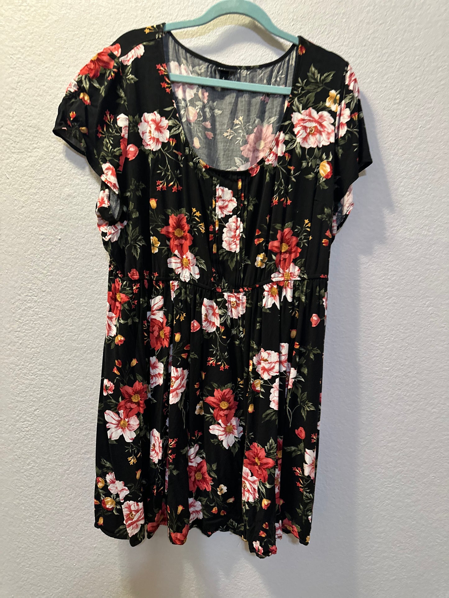 Size 4x (26) Torrid black and red floral print flutter sleeve babydoll dress.