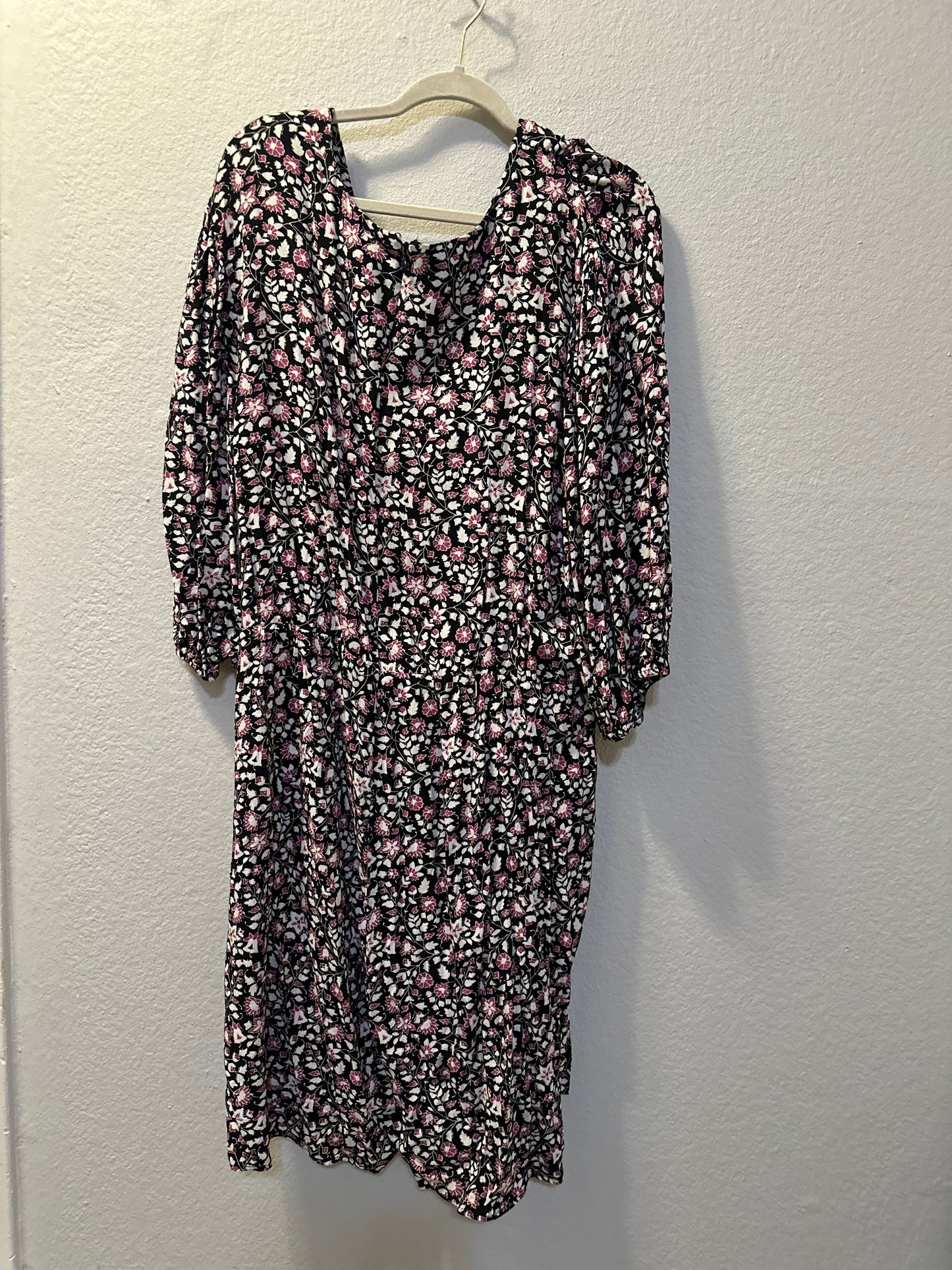Size 3x (24) Lane Bryant Floral Romper