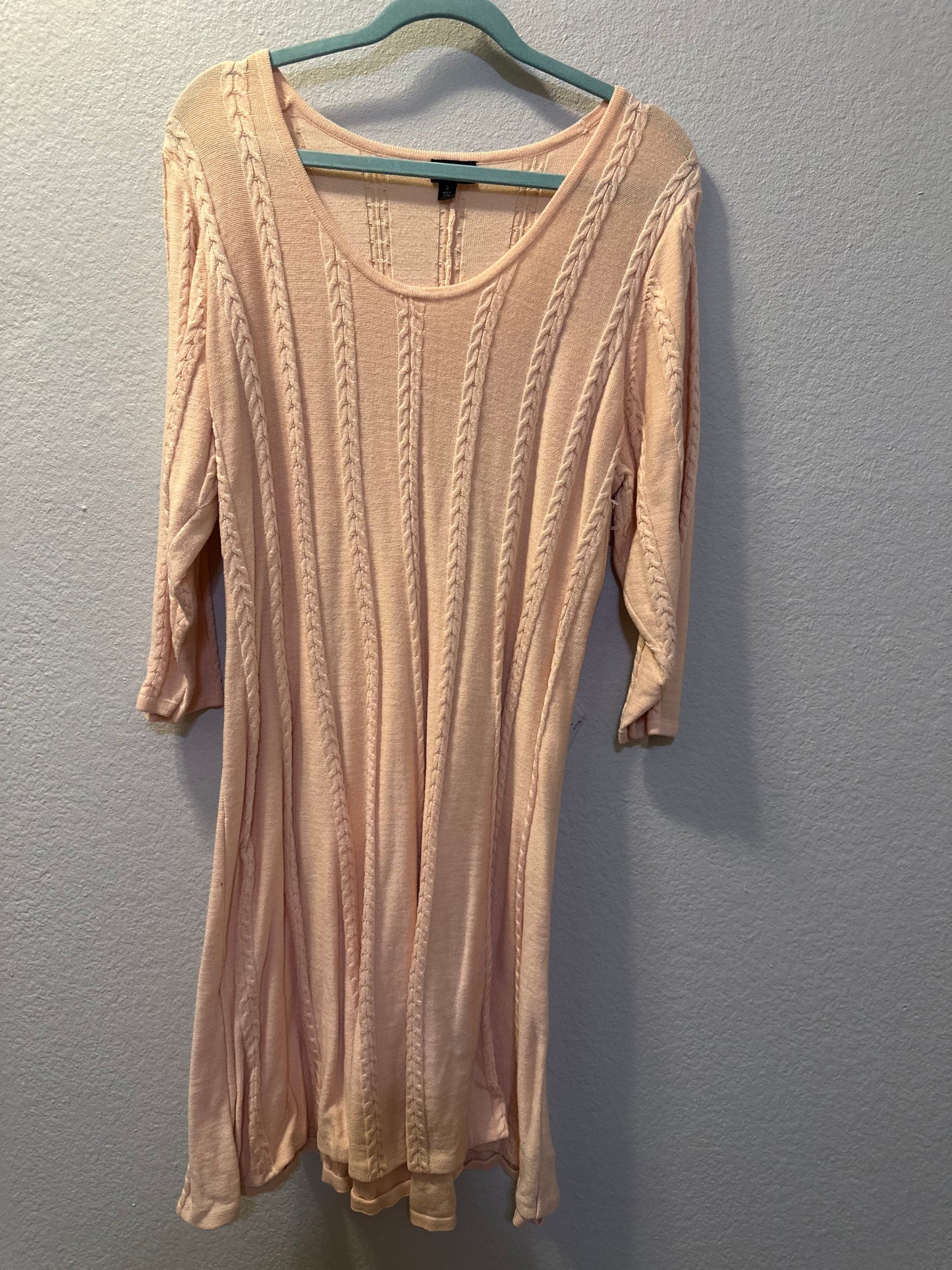 Size 3x (24) Torrid Light Pink Cable Knit Sweater Dress