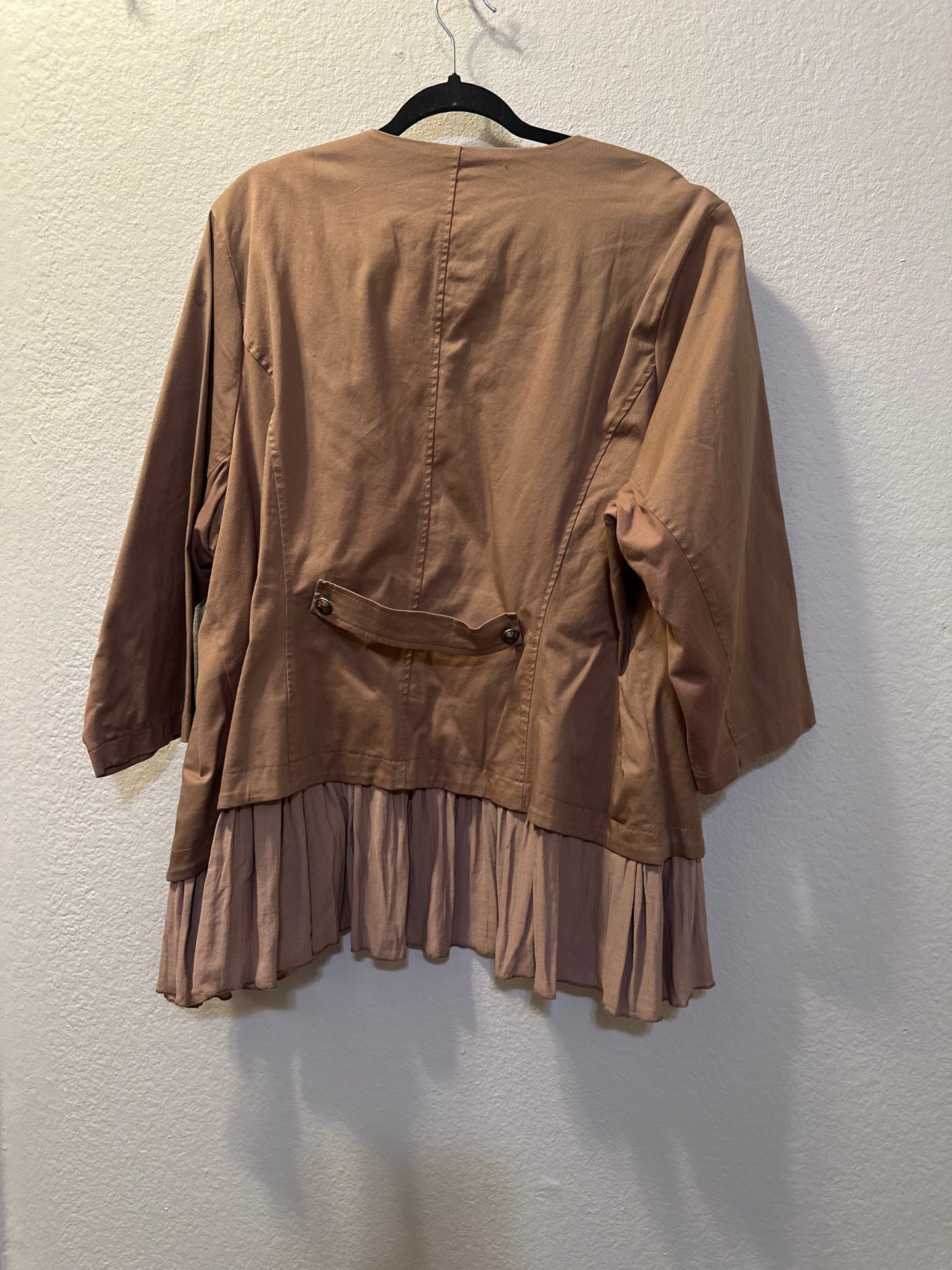 Size 4x (26) Torrid Women's Brown Twill Georgette Peplum Jacket Military Sleeves