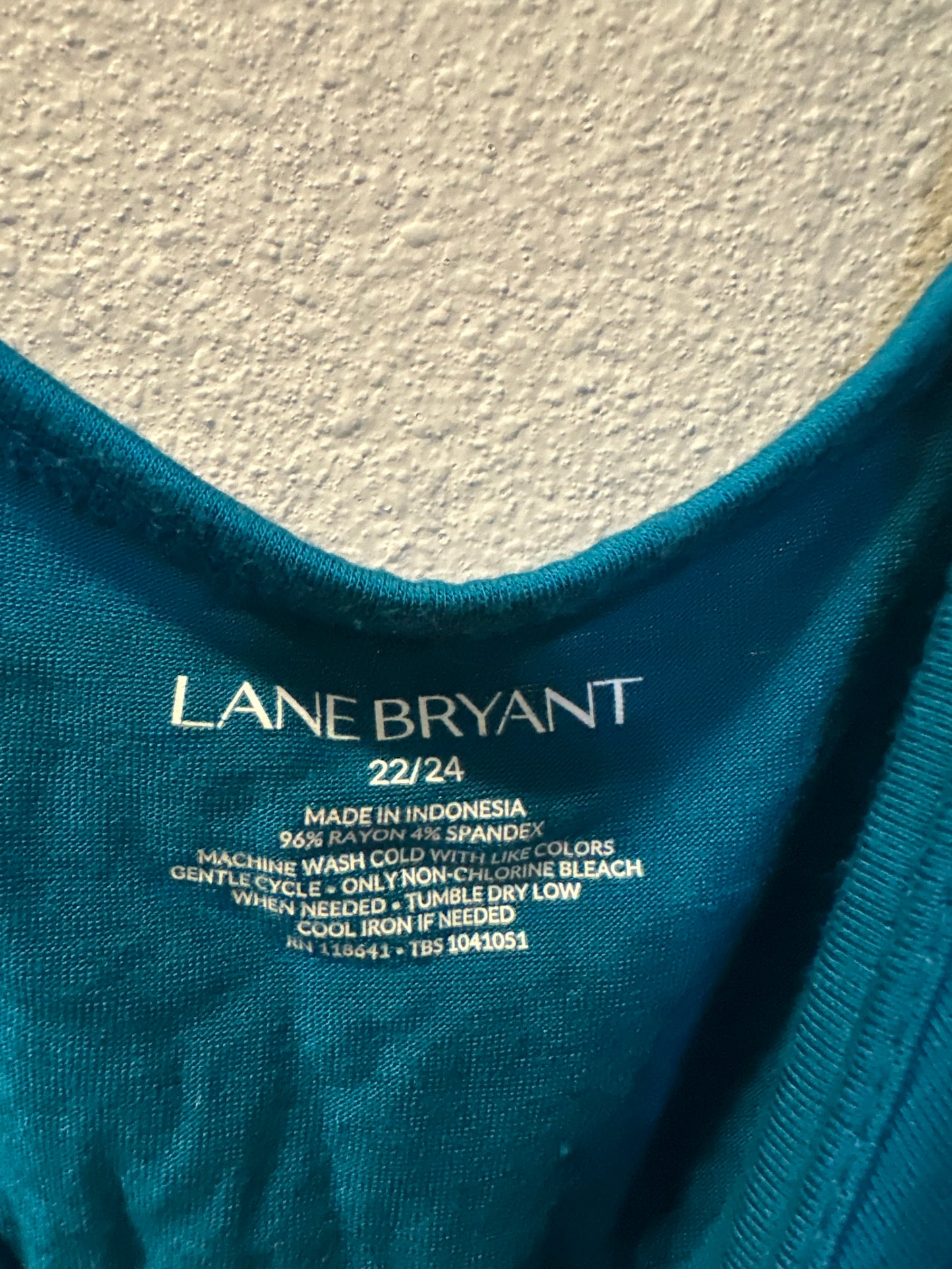 Size 2x/3x (22/24) Teal Lane Bryant Tank Top