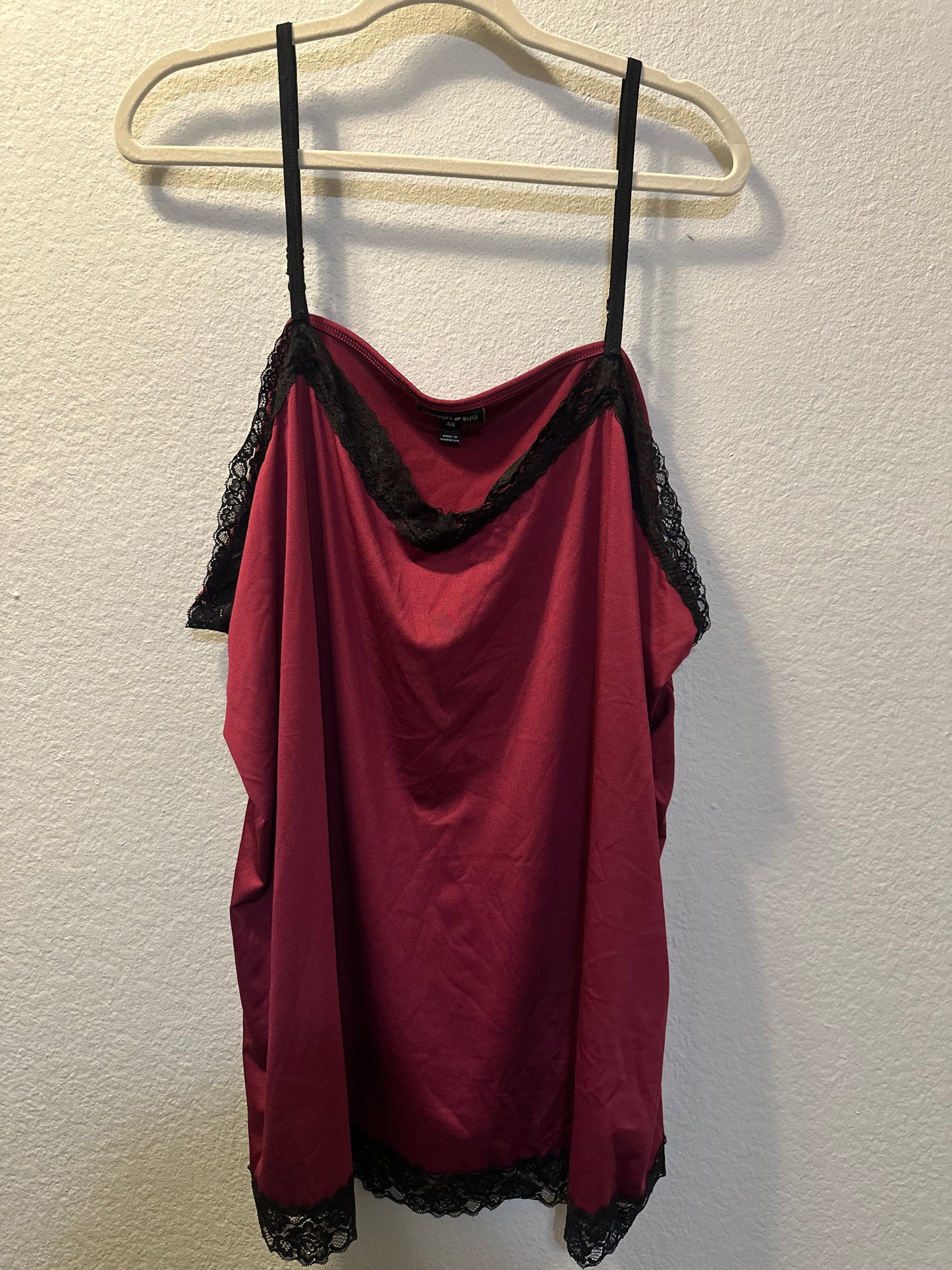 Size 4x (26) Vintage Maroon Fashion Bug Cami with Lace Detail.