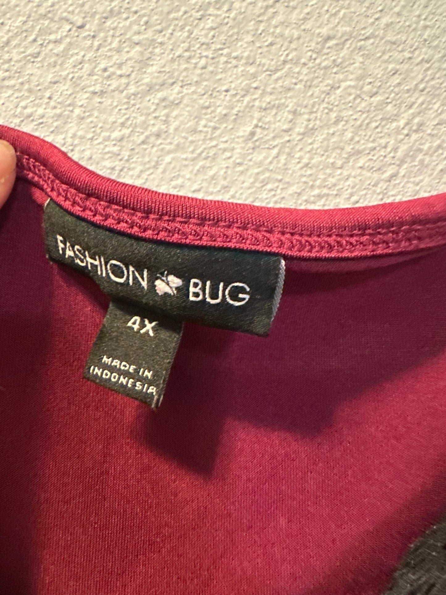 Size 4x (26) Vintage Maroon Fashion Bug Cami with Lace Detail.