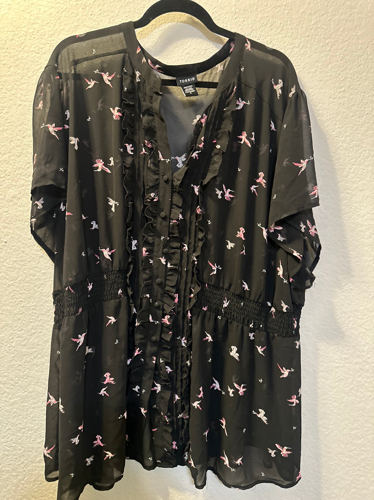 Size 5x (28) Torrid Hummingbird Sheer Blouse
