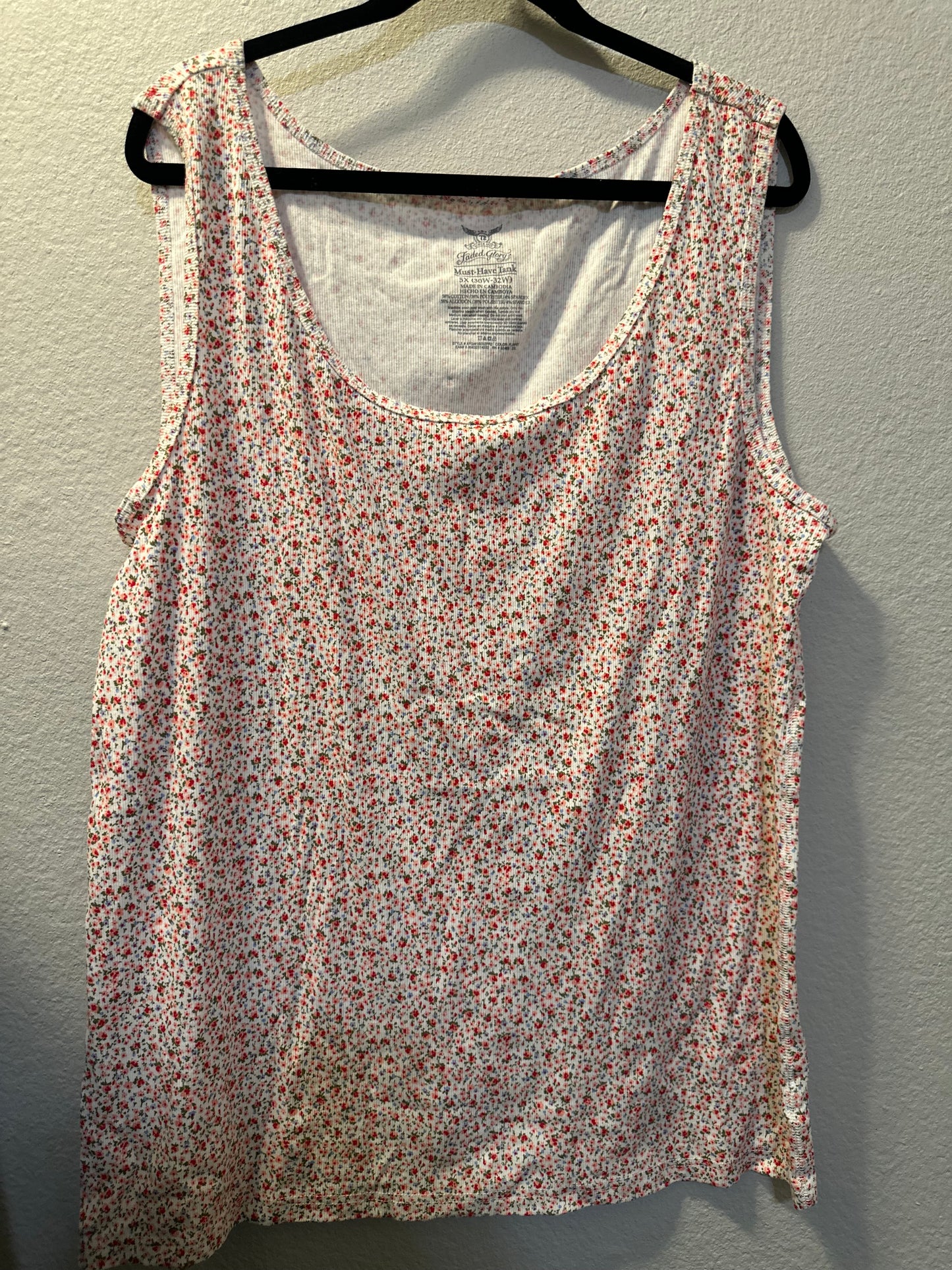 Size 5x (30/32) faded glory floral tank top