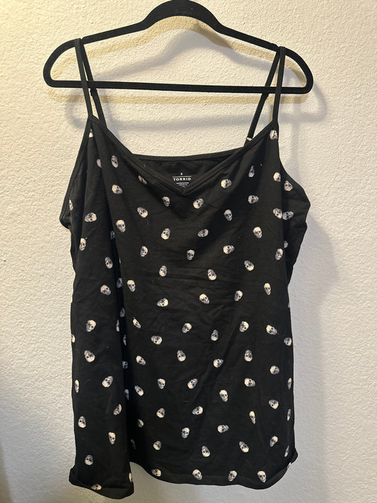 Size 5x (28) Torrid black and white skull Cami