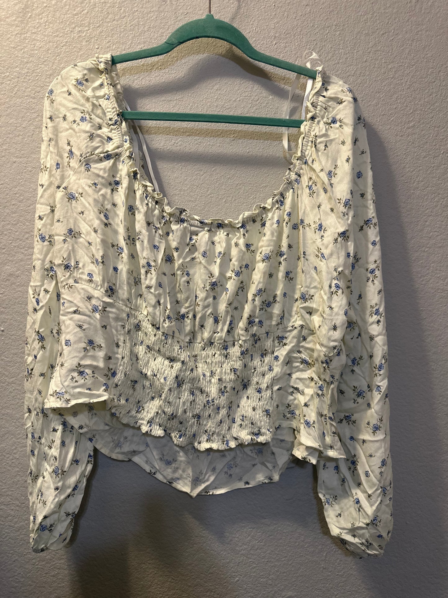 Size 3x (20) Wild Fable White Milkmaid Balloon Sleeve Shirt
