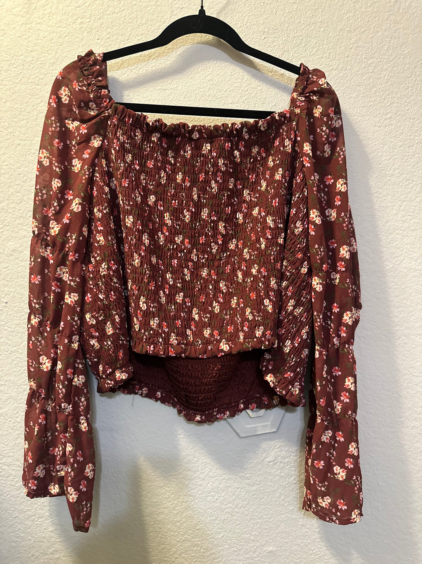 Size 4x (22) maroon floral cropped smocked top from Wild Fable.